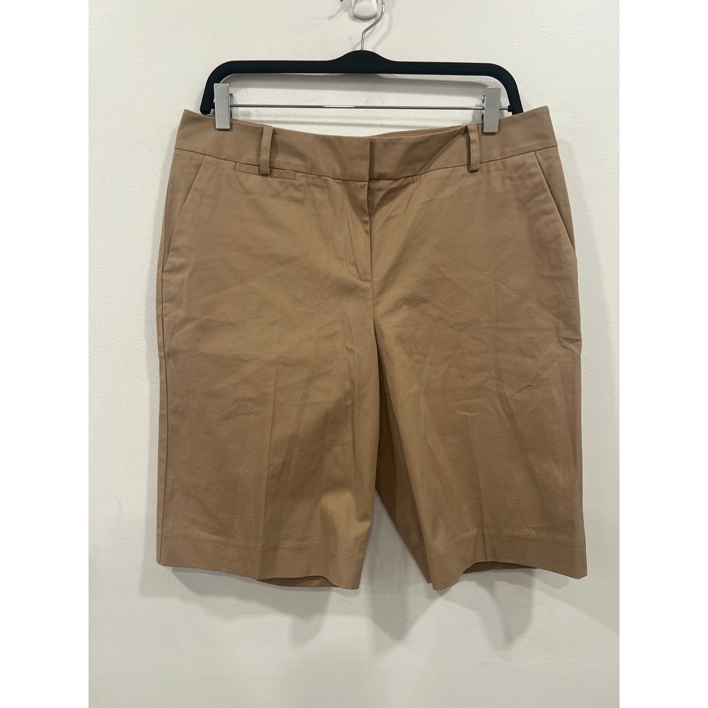 Talbots Bermuda Shorts Women 10 Tan Khaki Cotton Blend Stretch Casual Preppy